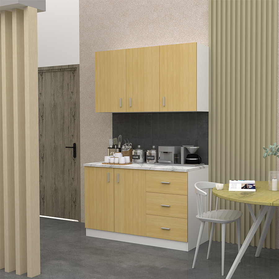 Kitchen Cabinets & Counters