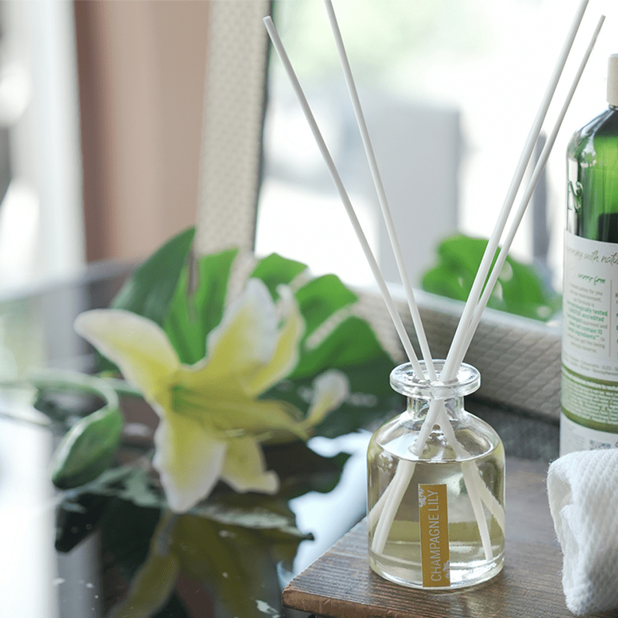 Reed Diffuser 100ml - Champagne Lily