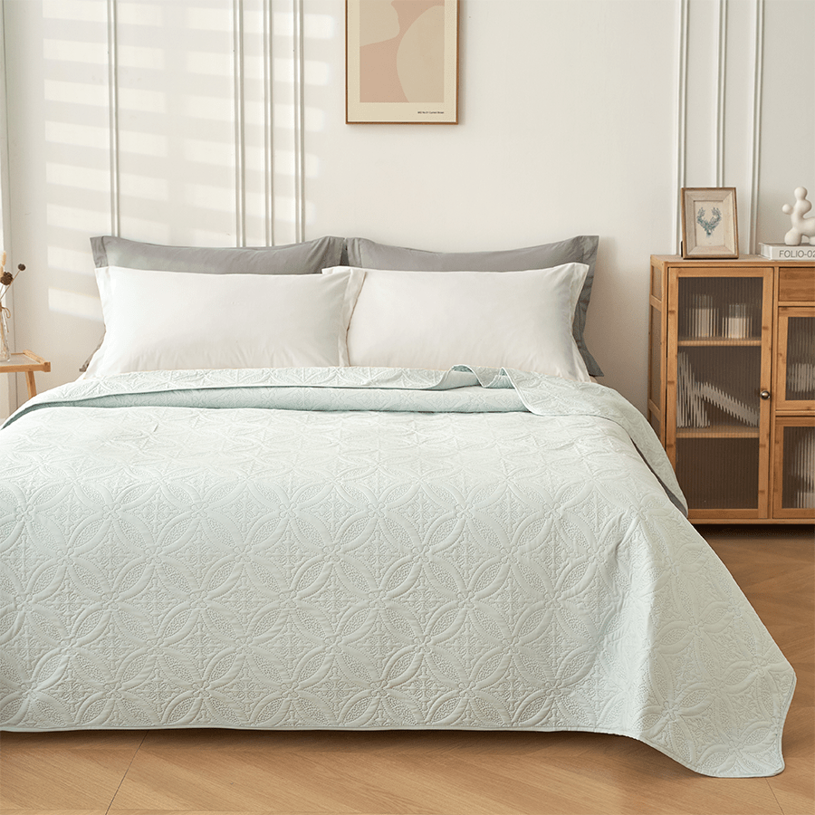 Valen Bedspread Valen Bedspread Mandaue Foam