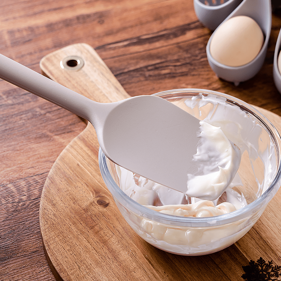 Tay Silicone & Wood Saute Spoon
