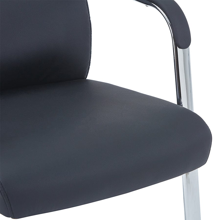 Maddy Visitor Chair