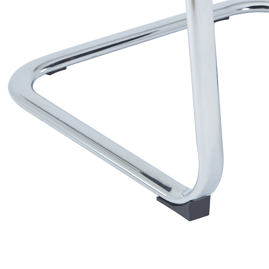 Maddy Visitor Chair