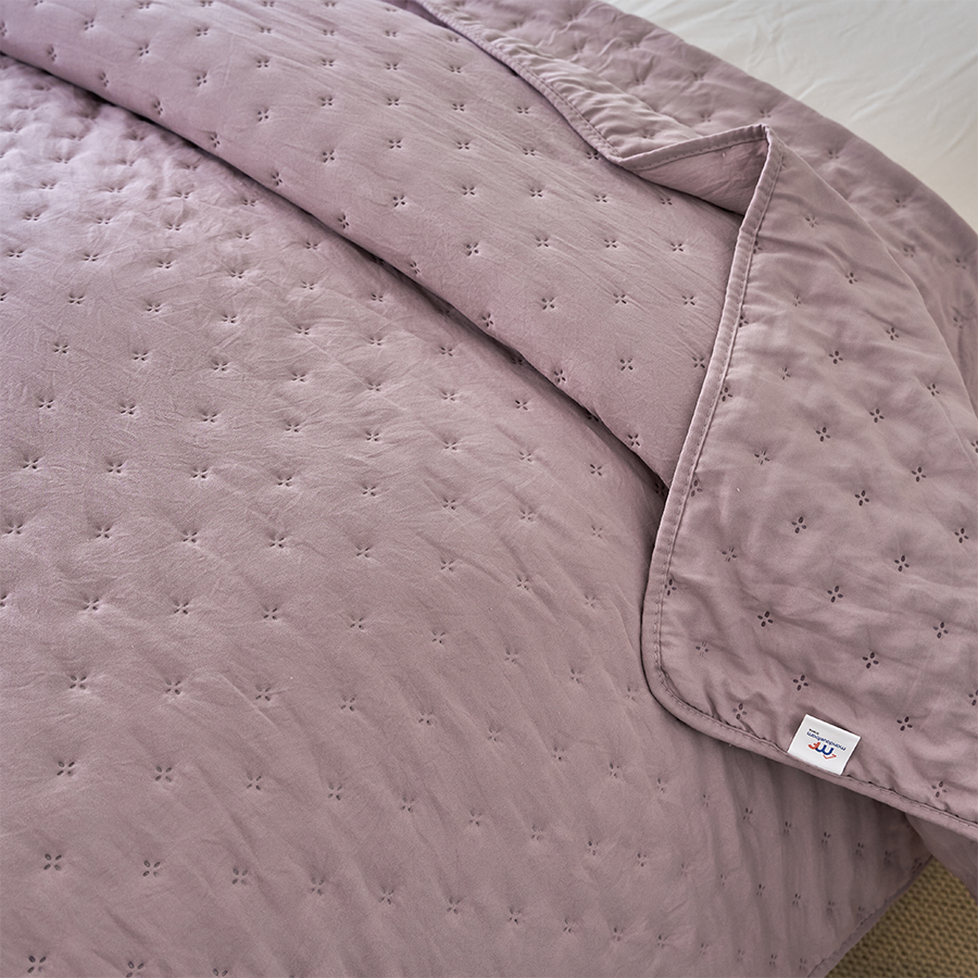 Holly Bedspread - Purple