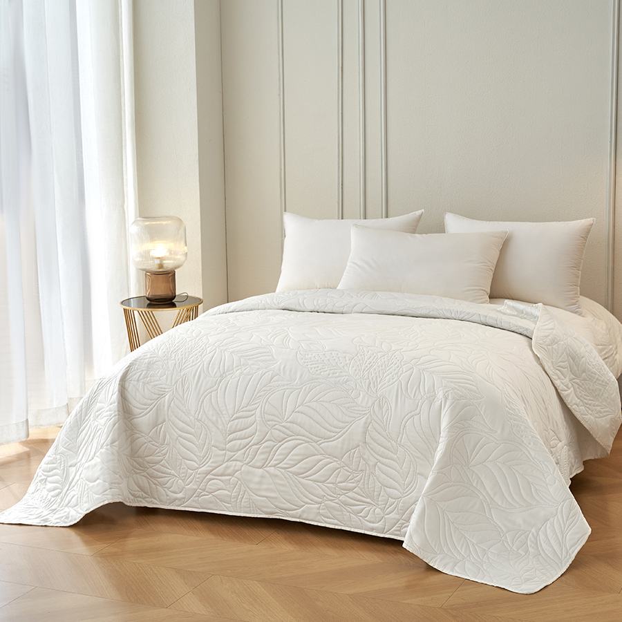 Willow Bedspread - Cream