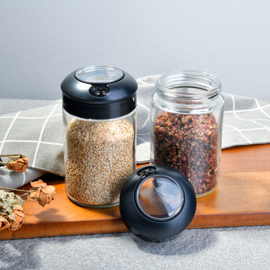 Ian Spice Shaker