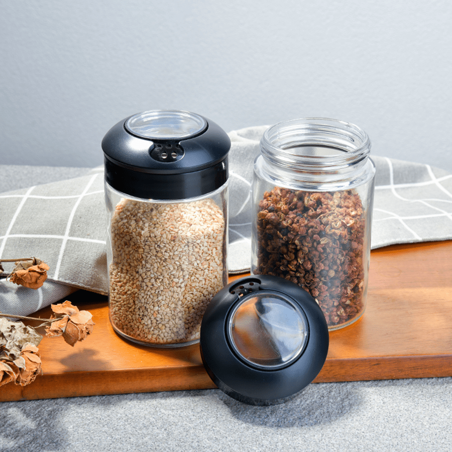 Ian Spice Shaker