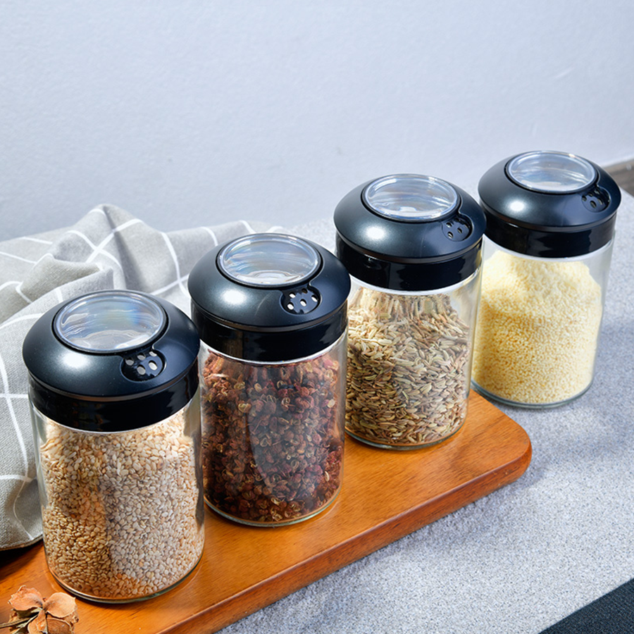 Ian Spice Shaker