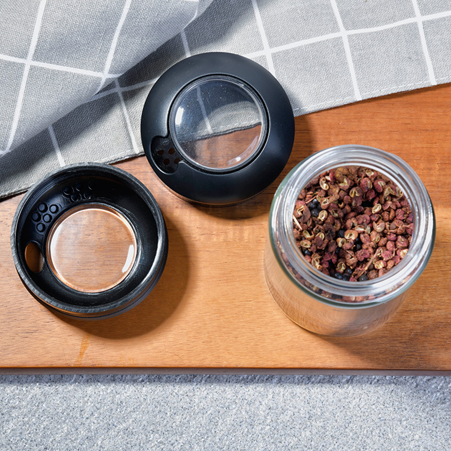 Ian Spice Shaker