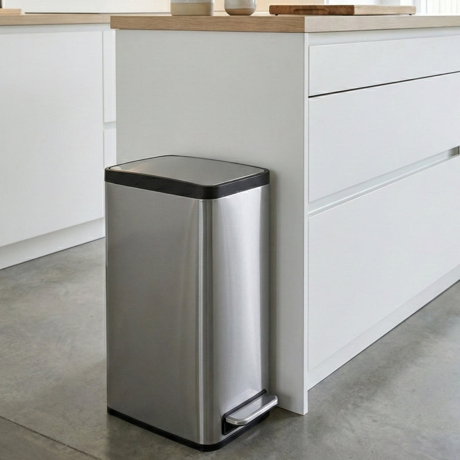 Braun Slim Step Bin