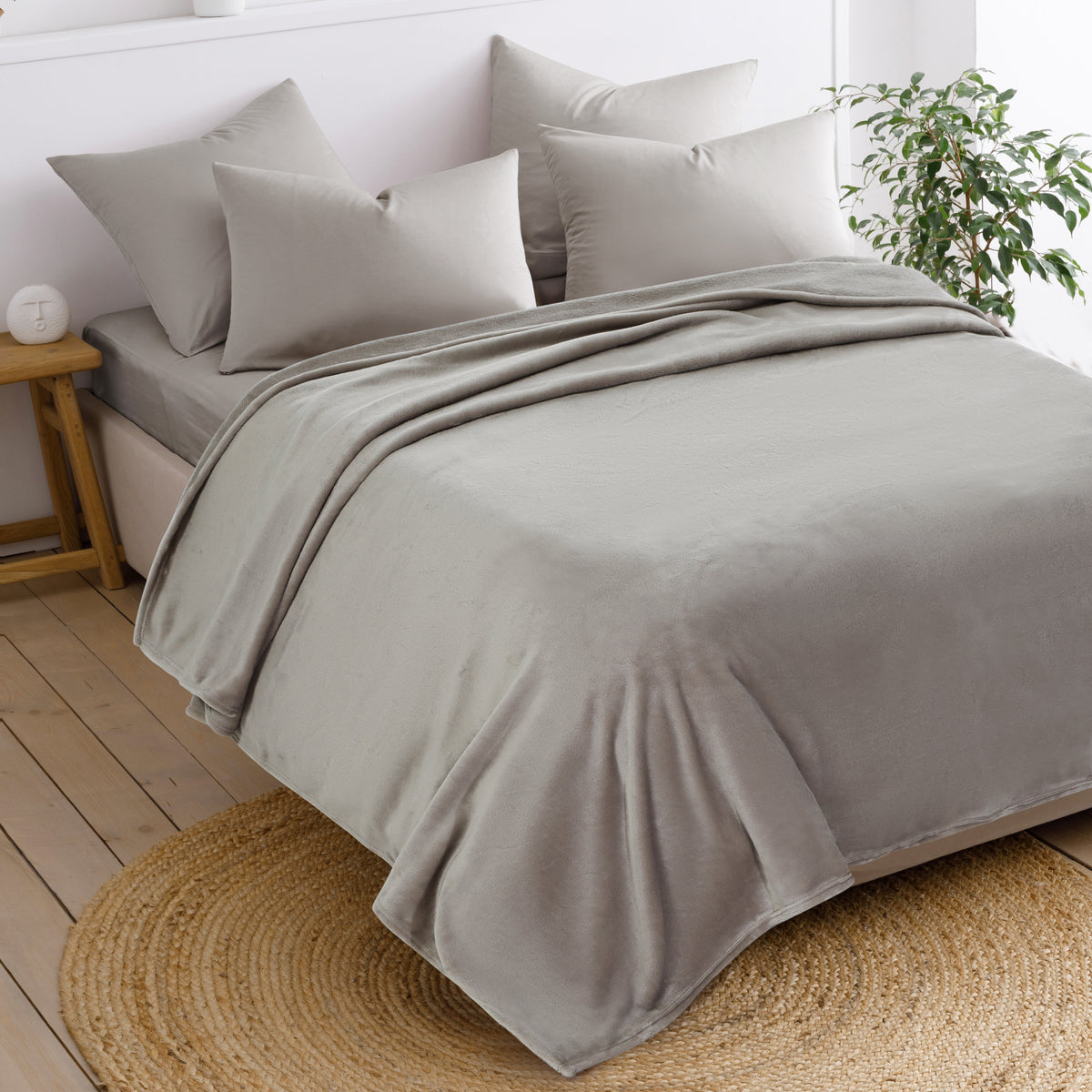 Roe Flannel Blanket Grey