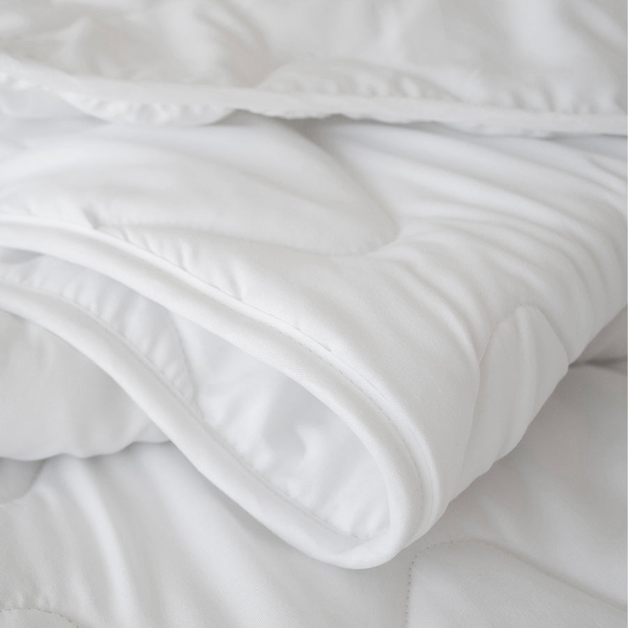 Comforter & Duvet Insert White