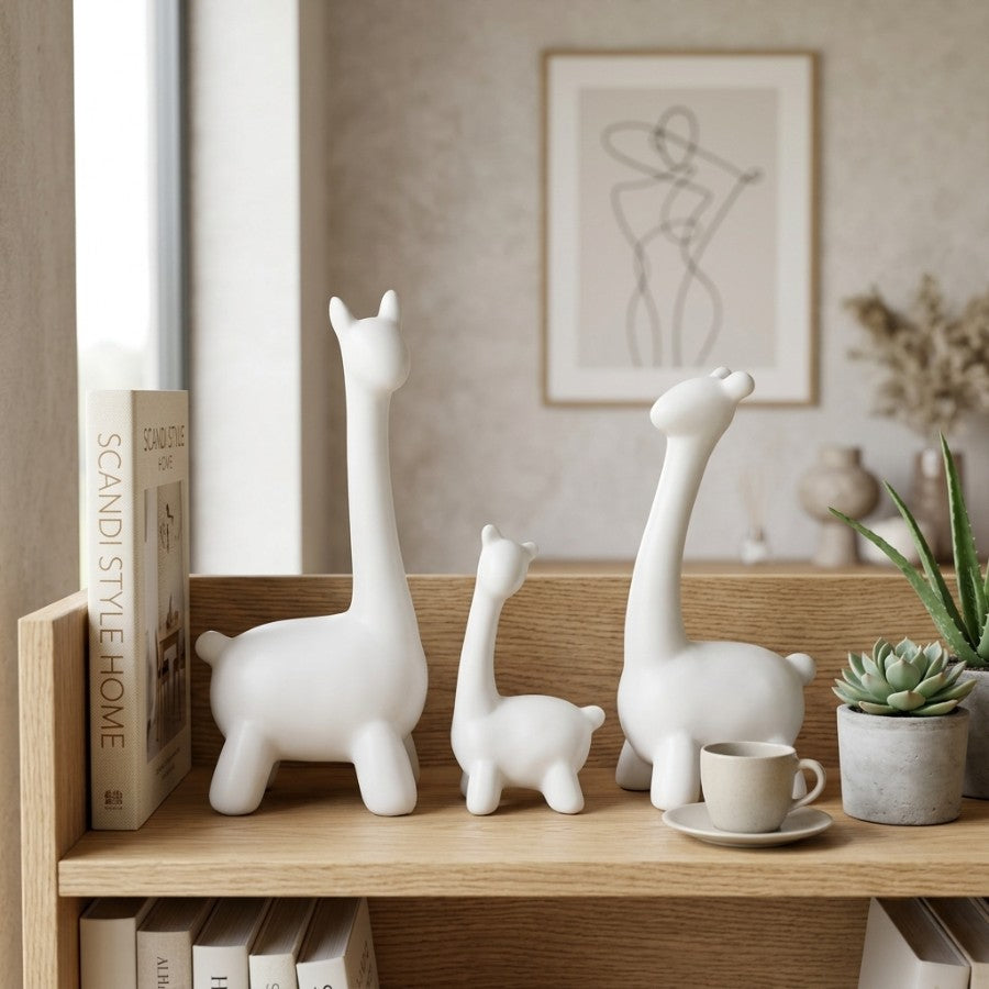 Gentle Giraffe Decor Set of 3