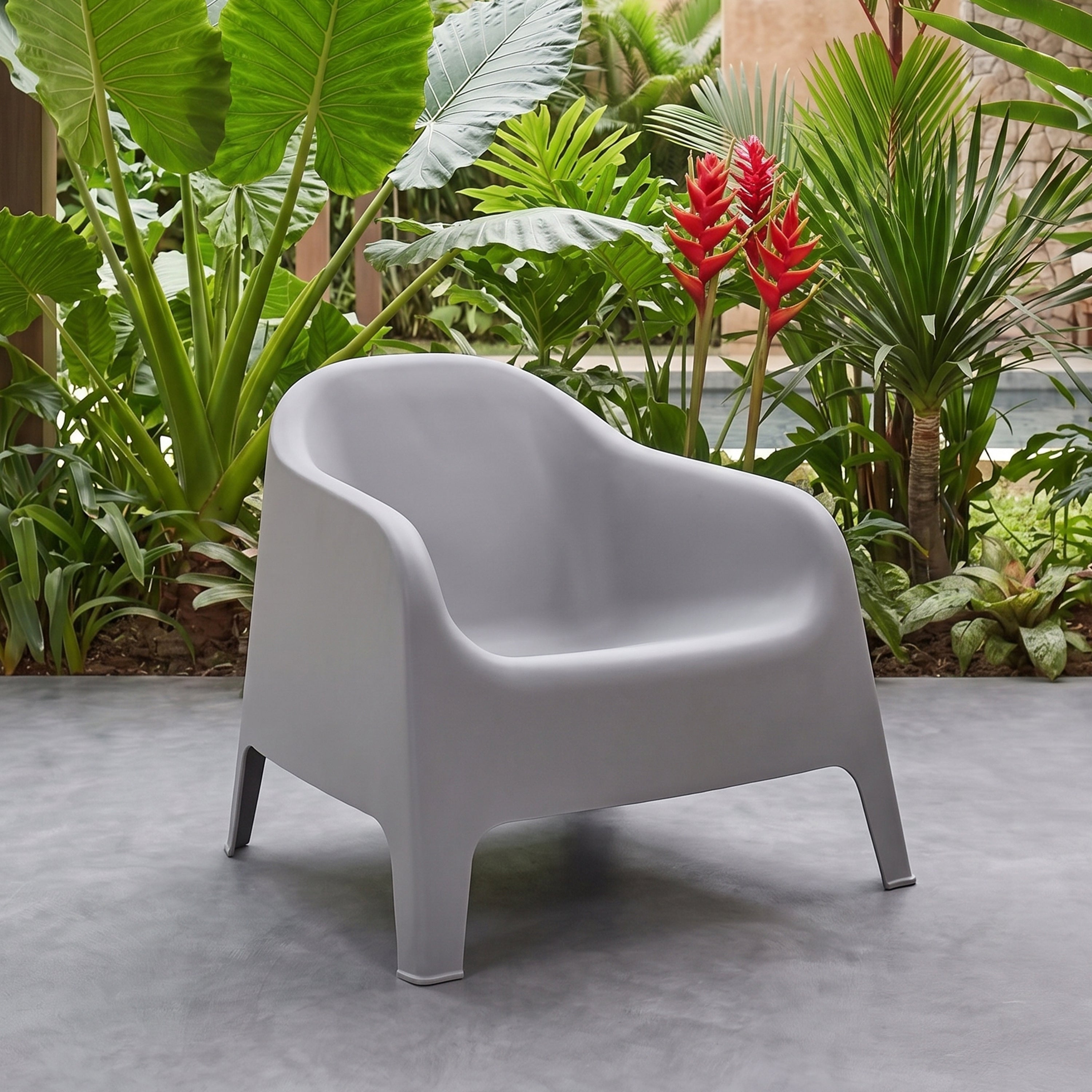 Lennon Outdoor Lounge Chair