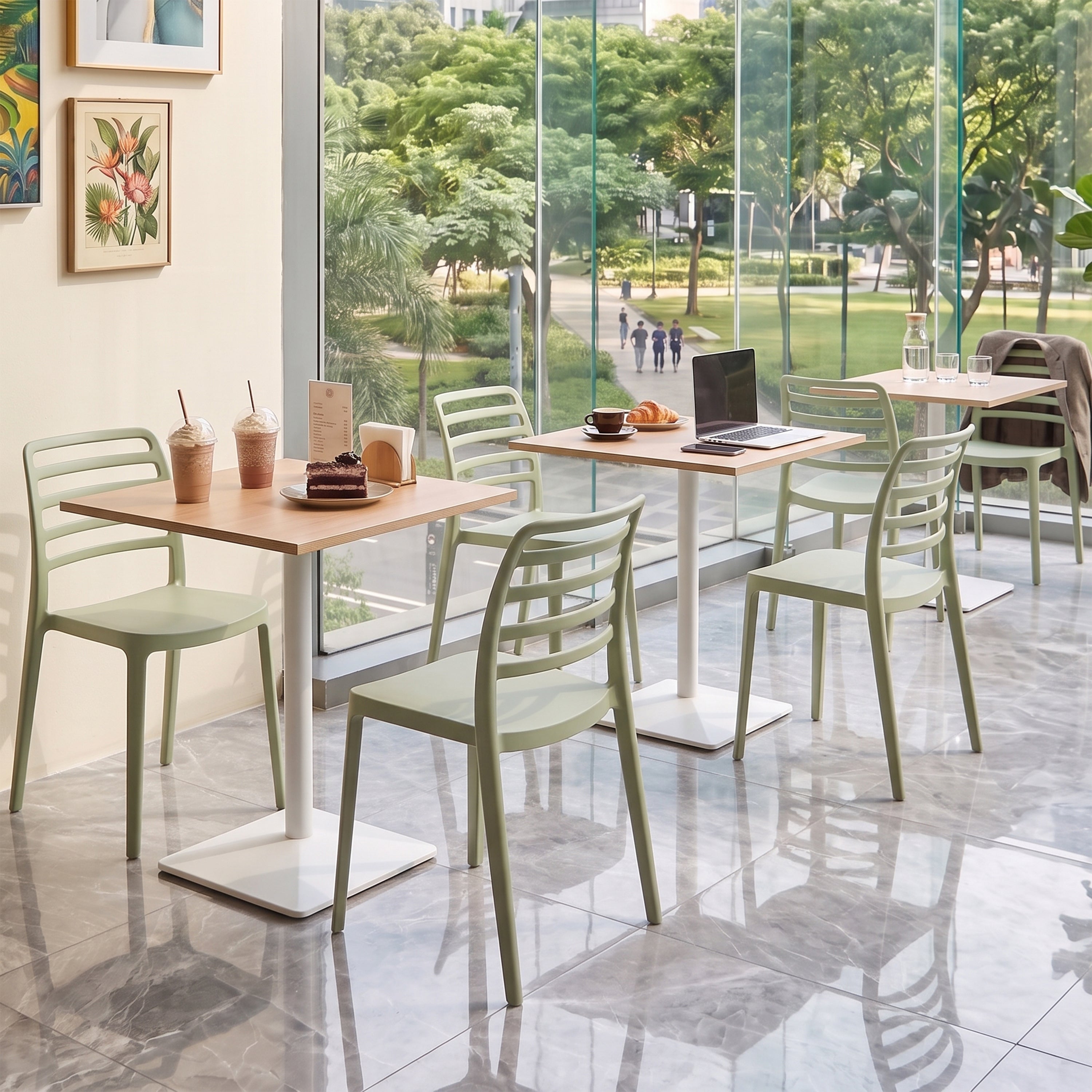 Kova Plastic Dining Chair
