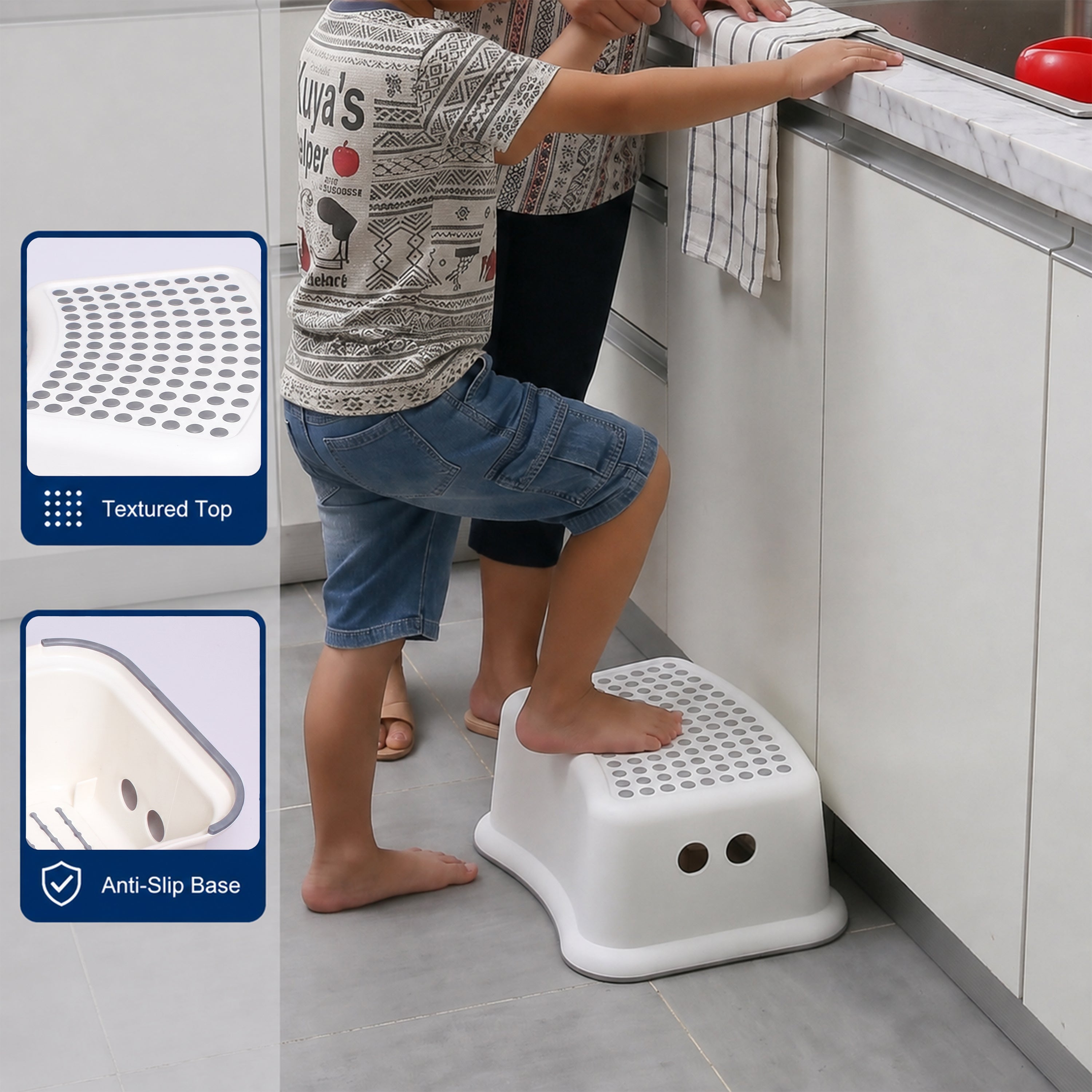 Noelle Plastic Stepping Stool