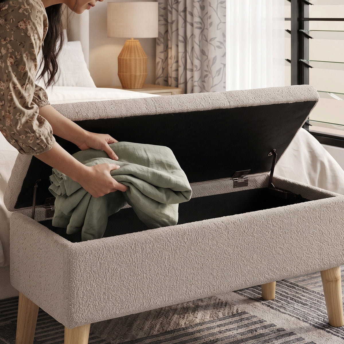 Sigyn Bench with Storage