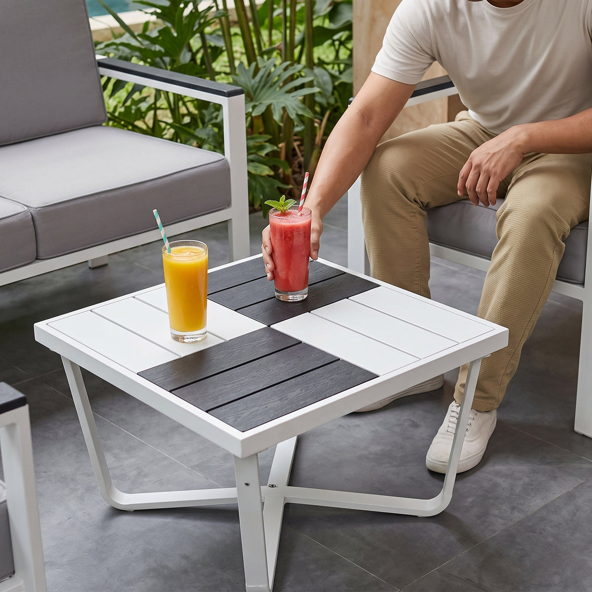 Harriet Outdoor Sofa Set