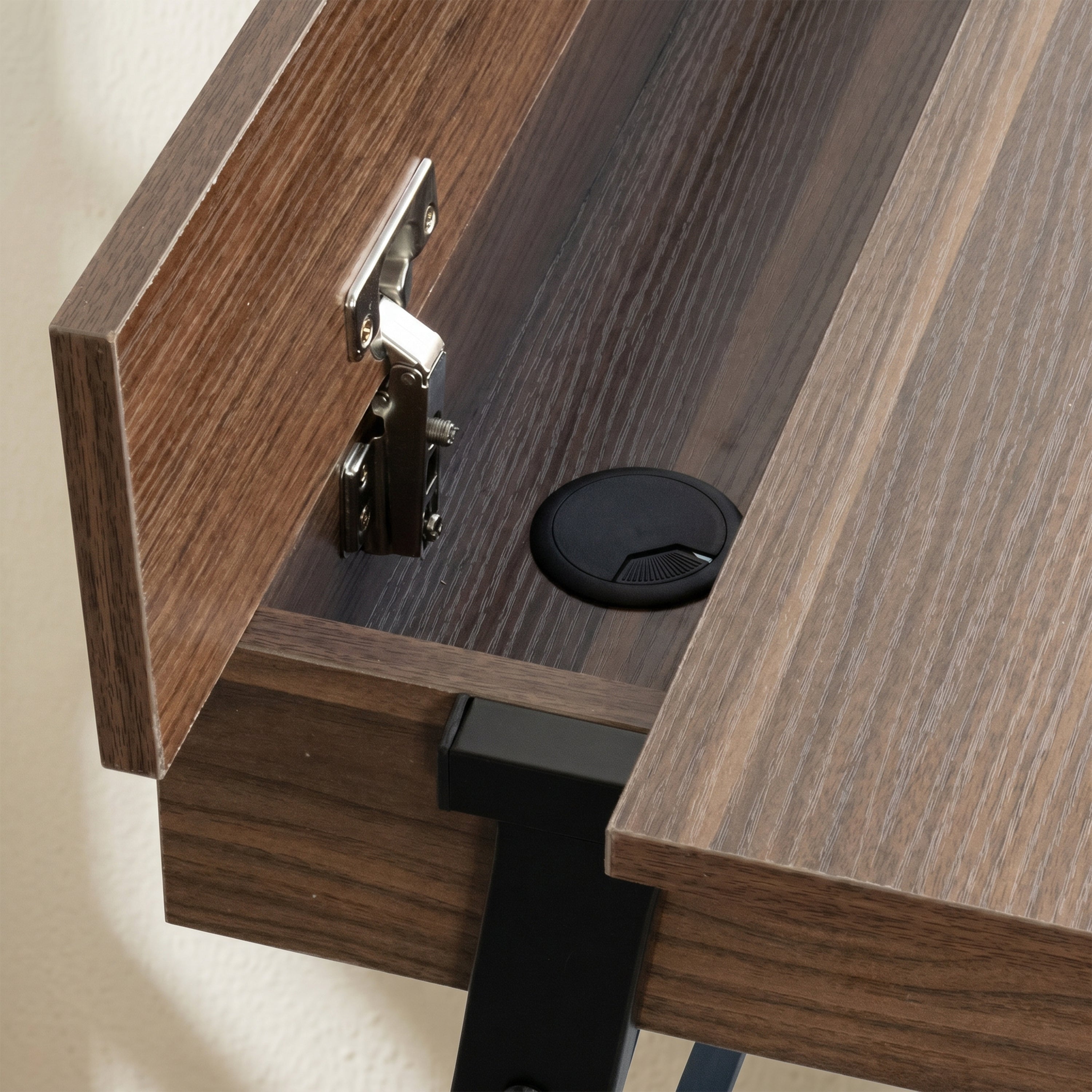 #color_Walnut