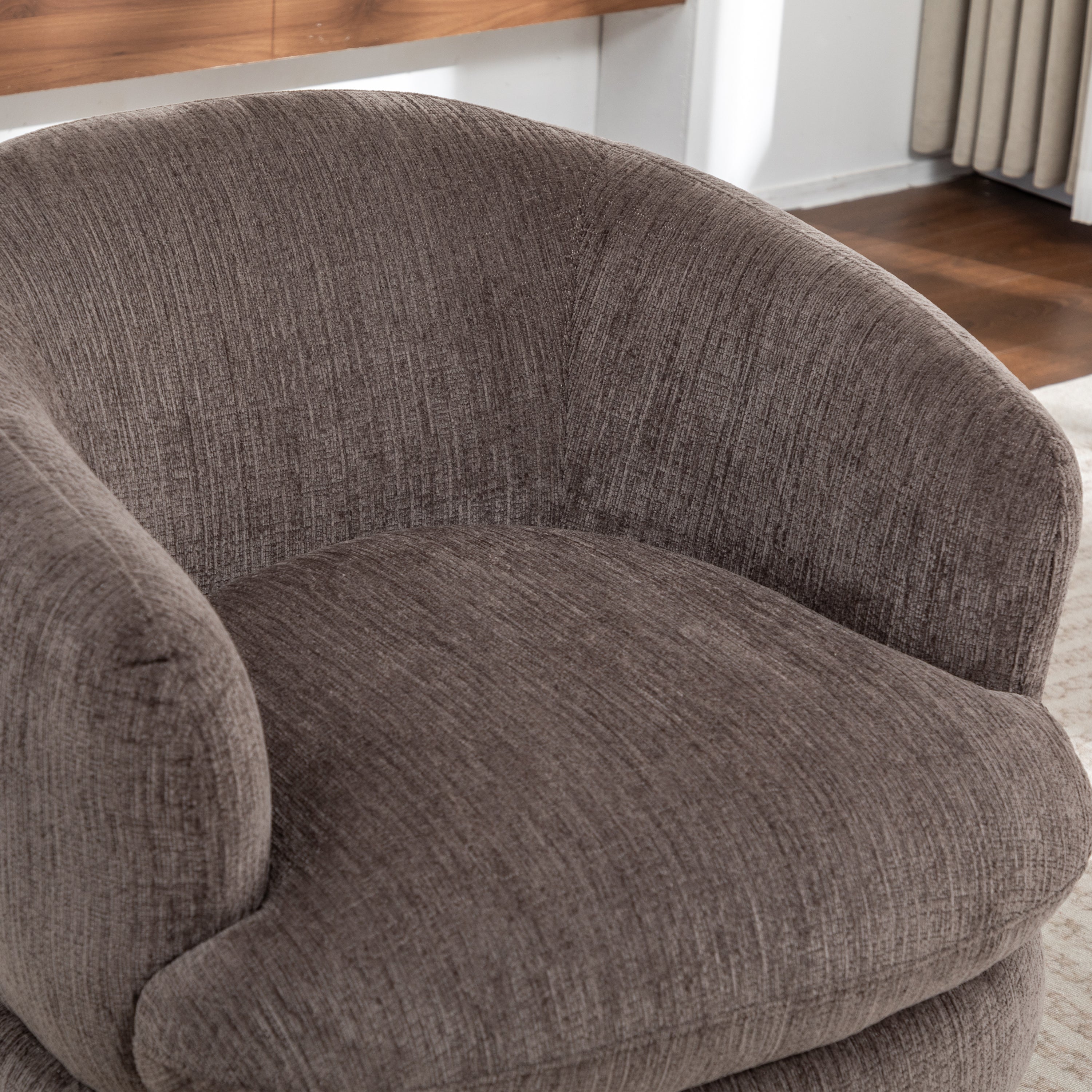 Willa Accent Chair