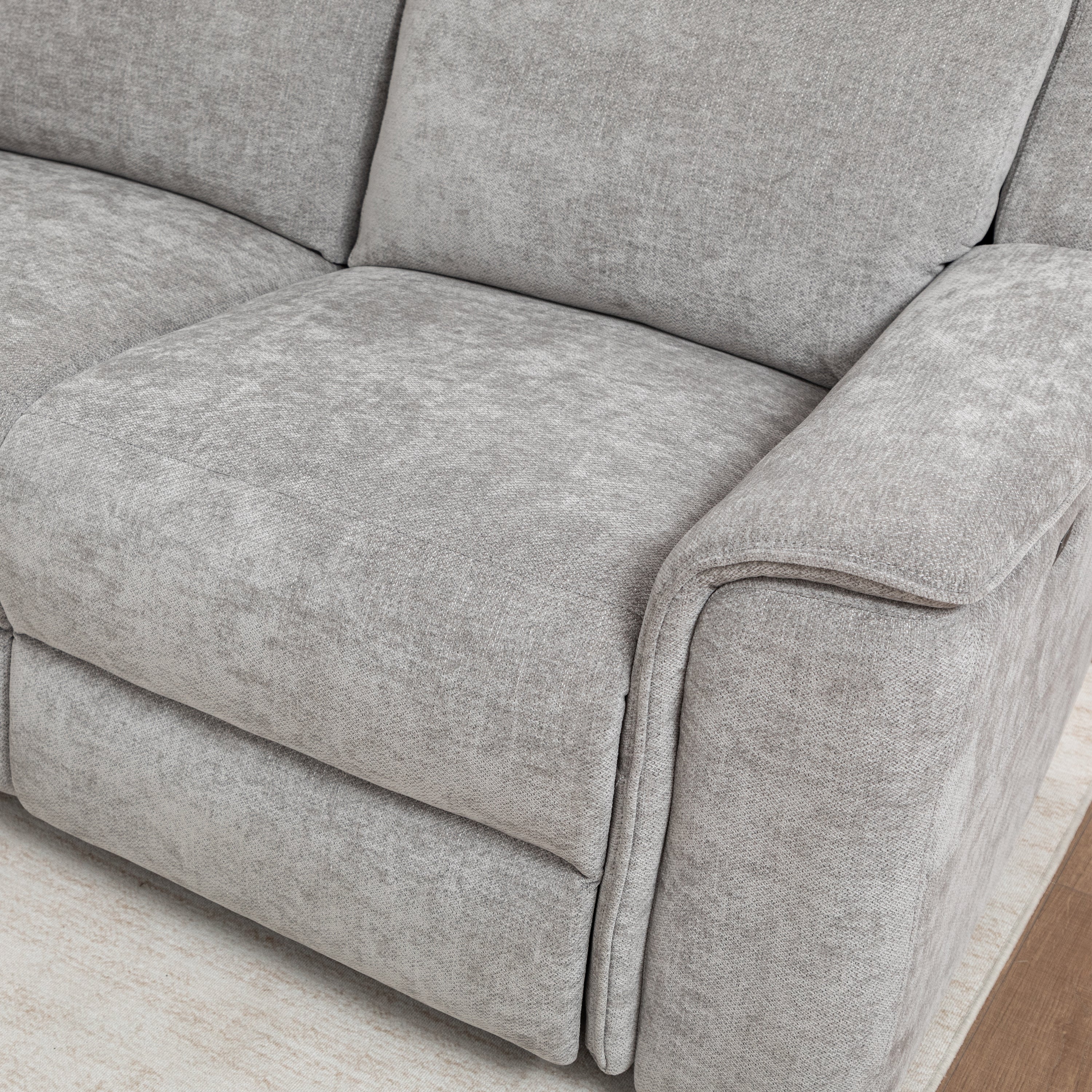 OIga 2 Seater Electric Recliner