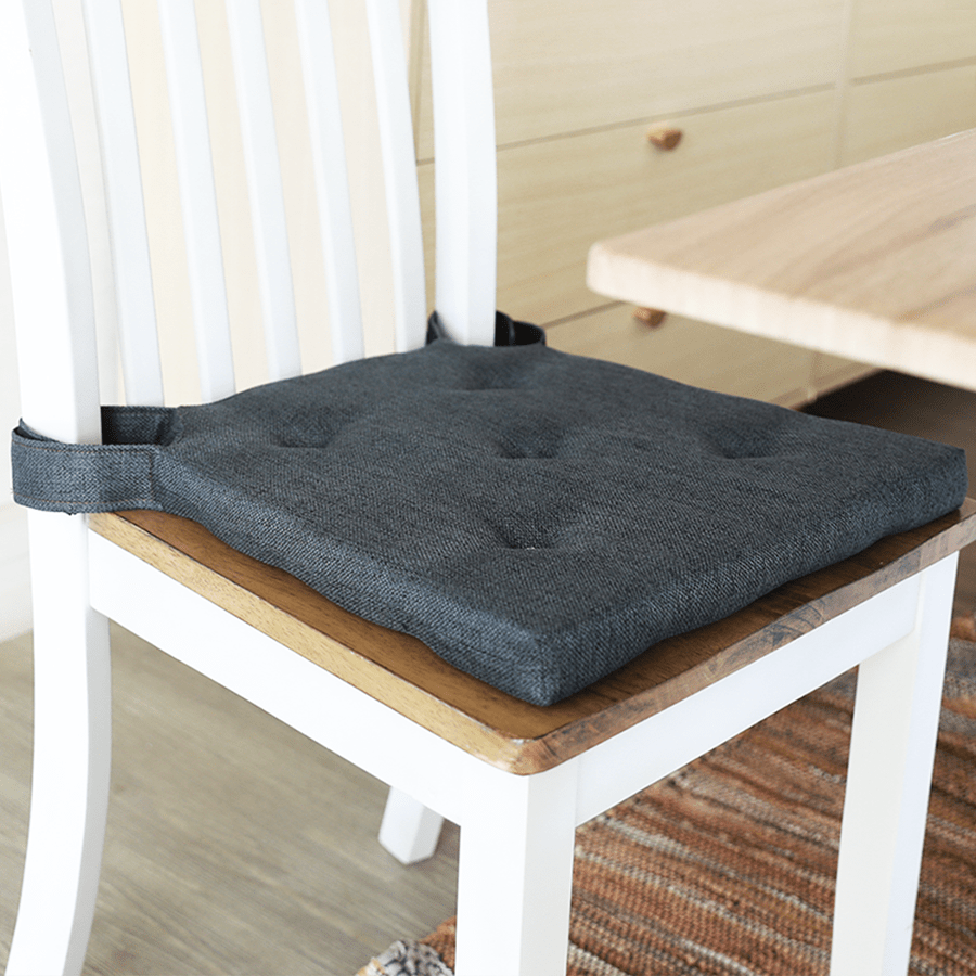 Tufted Foam Seatpad with Velcro