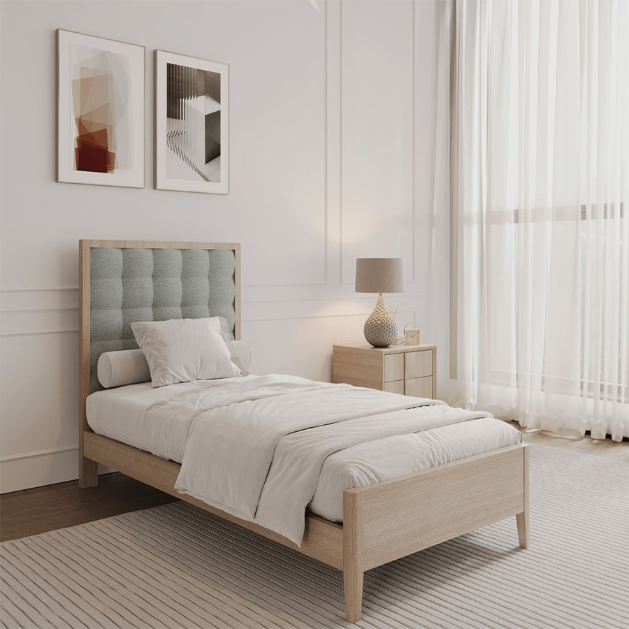 Adrianna 36x75" Bed - Oak