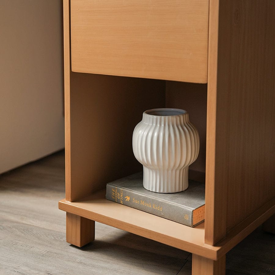 Brunillo Ribbed Ceramic Vase