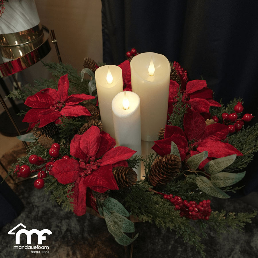 Christmas Berry Pine Wreath with 5 Flowers Christmas Berry Pine Wreath with 5 Flowers Mandaue Foam