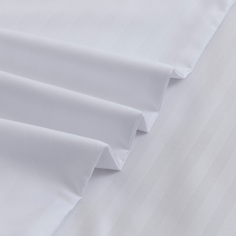 MORE DELUXE WHITE LINEN OPTIONS Deluxe White Plain Bed in A Bag Deluxe White Plain Bed in A Bag Mandaue Foam