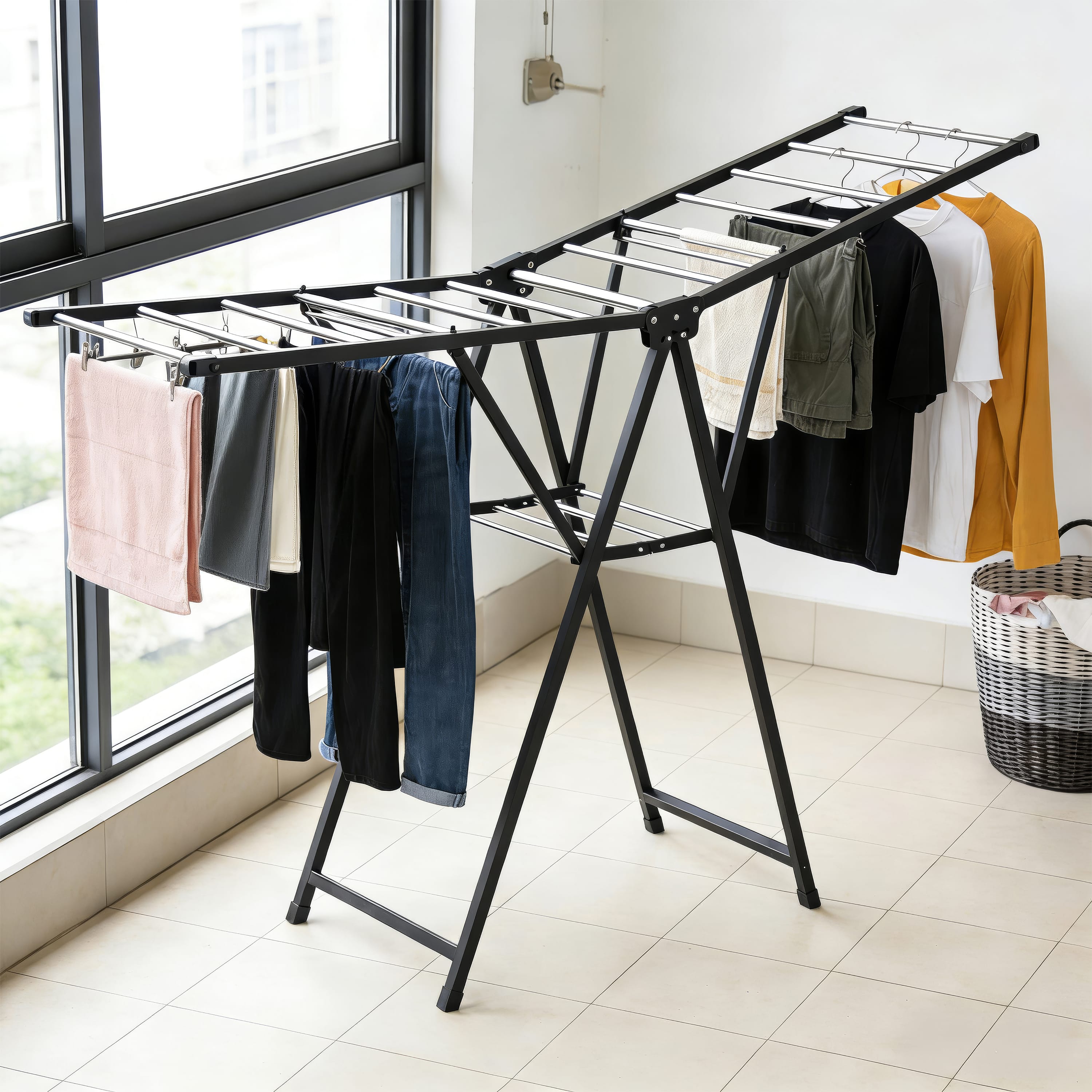 Edith Cloth Hanger