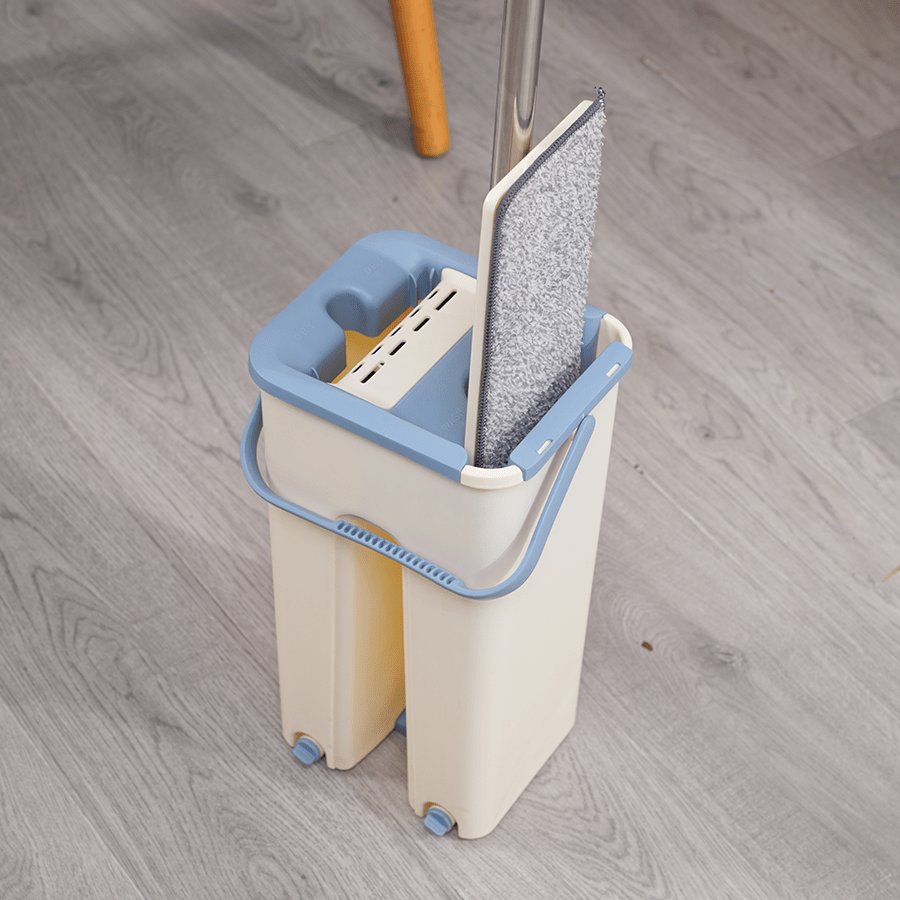 Hands-free Flat Mop with Wringer Bucket Hands-free Flat Mop with Wringer Bucket Mandaue Foam