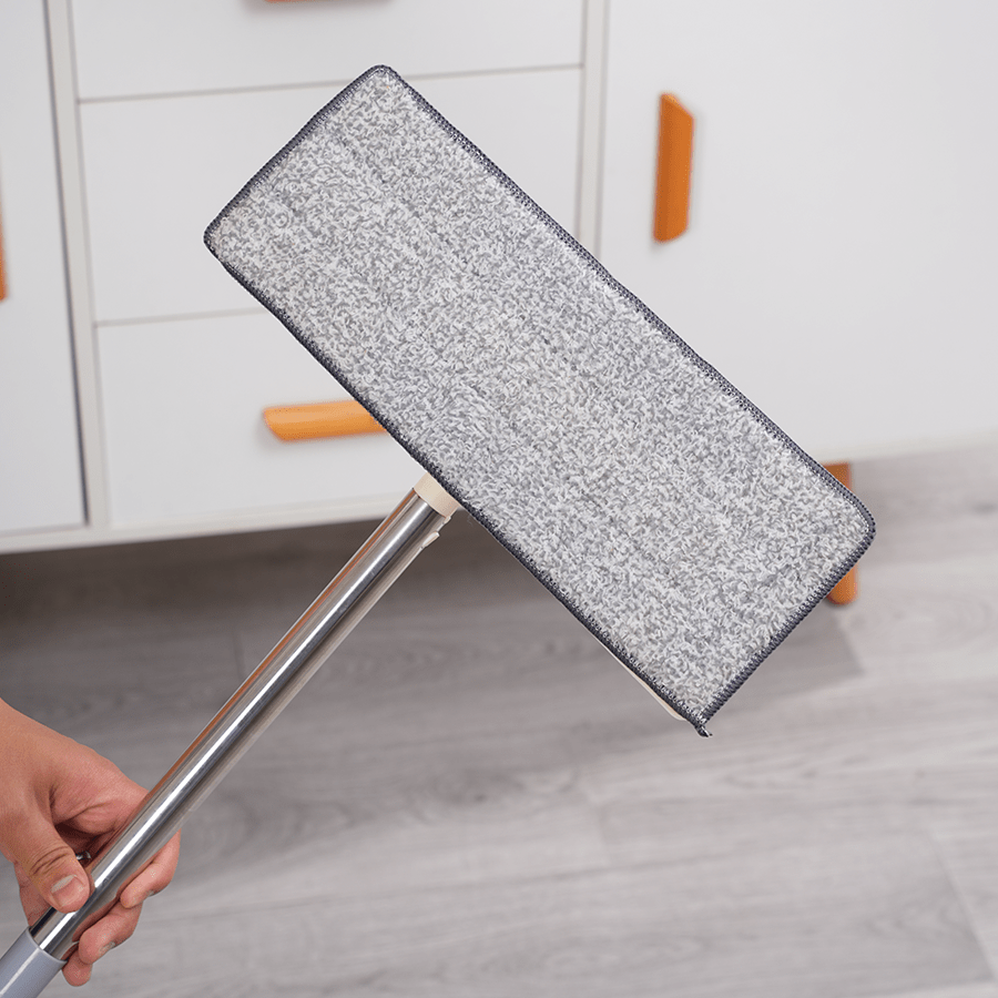 Hands-free Flat Mop with Wringer Bucket Hands-free Flat Mop with Wringer Bucket Mandaue Foam