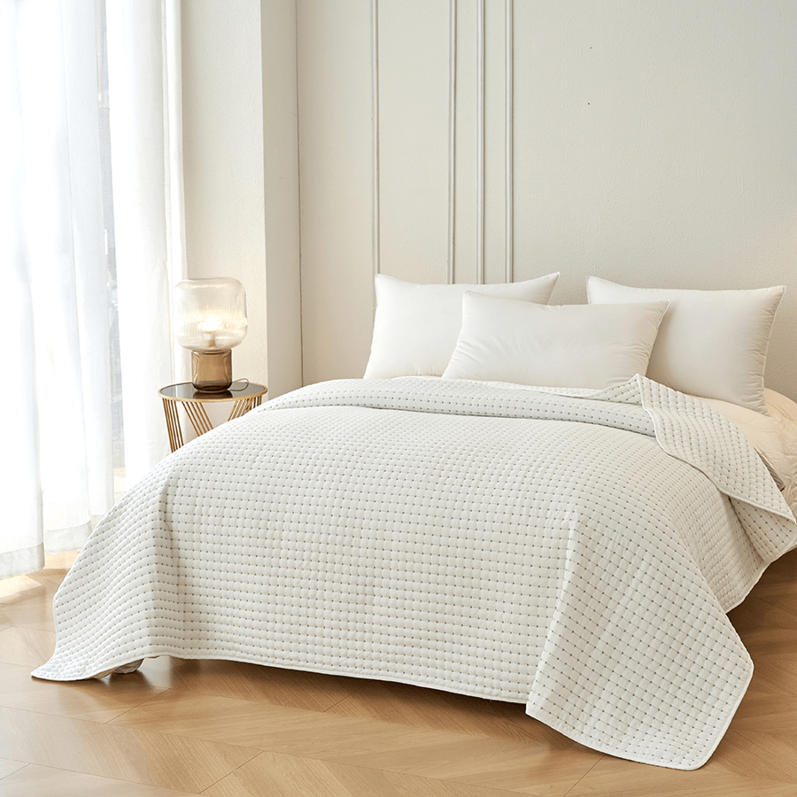 Ivy Bedspread - Green