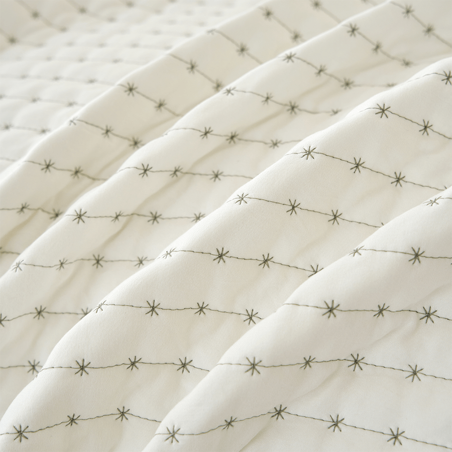 Ivy Bedspread - Green