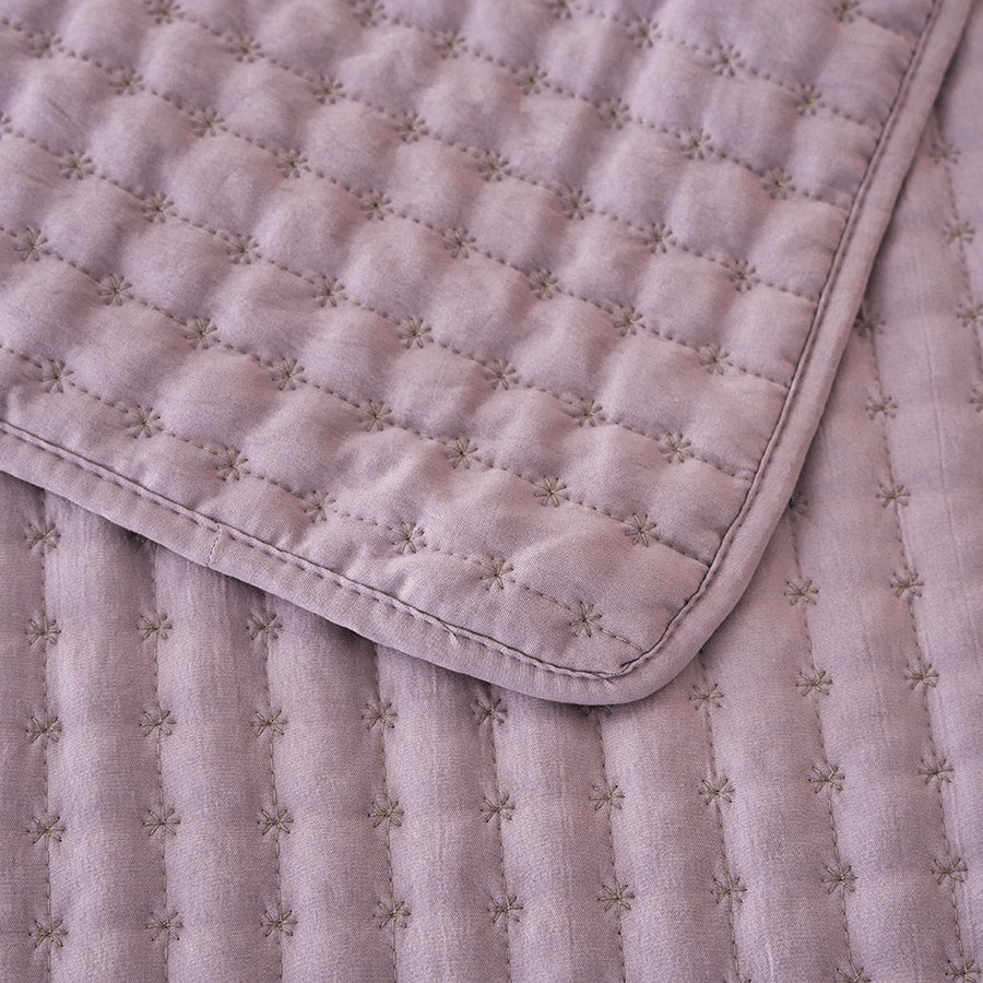 Ivy Bedspread - Purple