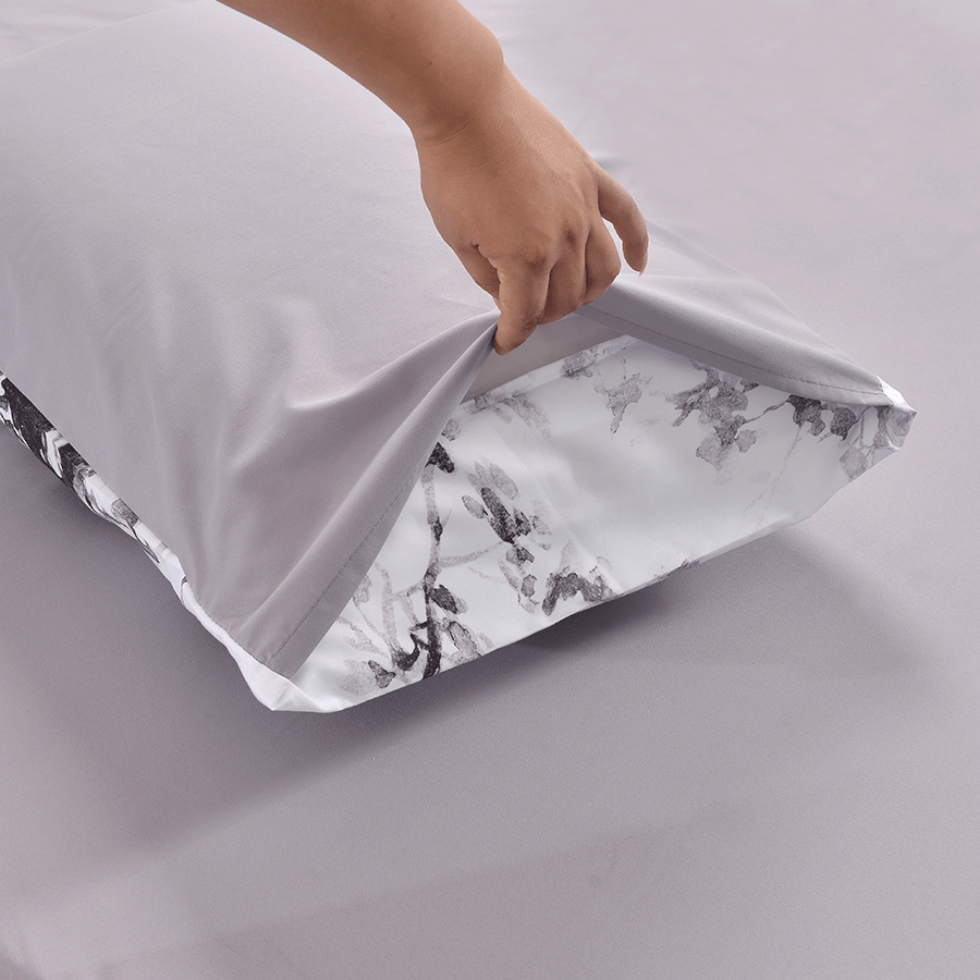 MORE KARINA DELUXE LINEN OPTIONS Karina Deluxe Bed in A Bag Karina Deluxe Bed in A Bag Mandaue Foam