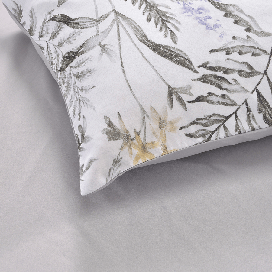 MORE KATIA DELUXE LINEN OPTIONS Katia Deluxe Bed in A Bag Katia Deluxe Bed in A Bag Mandaue Foam