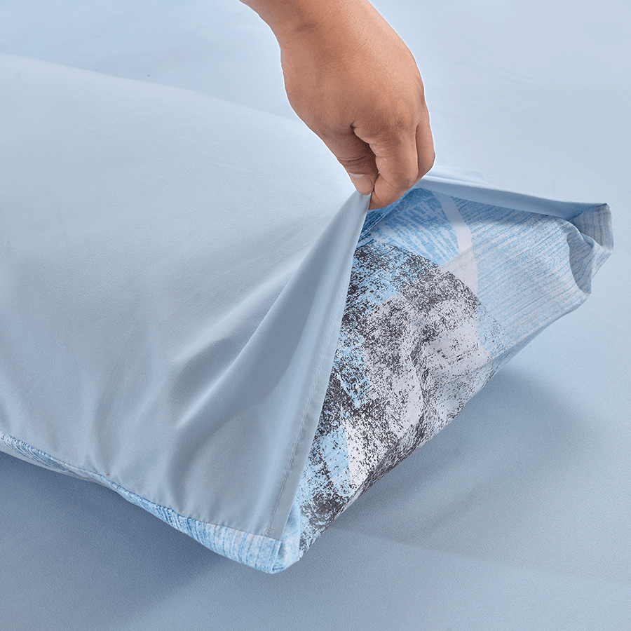 MORE KOREN DELUXE LINEN OPTIONS Koren Deluxe Bed in A Bag Koren Deluxe Bed in A Bag Mandaue Foam