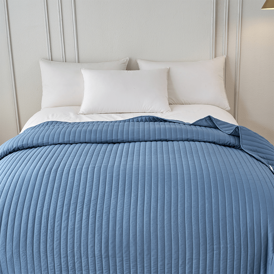 Loey Bedspread - Blue
