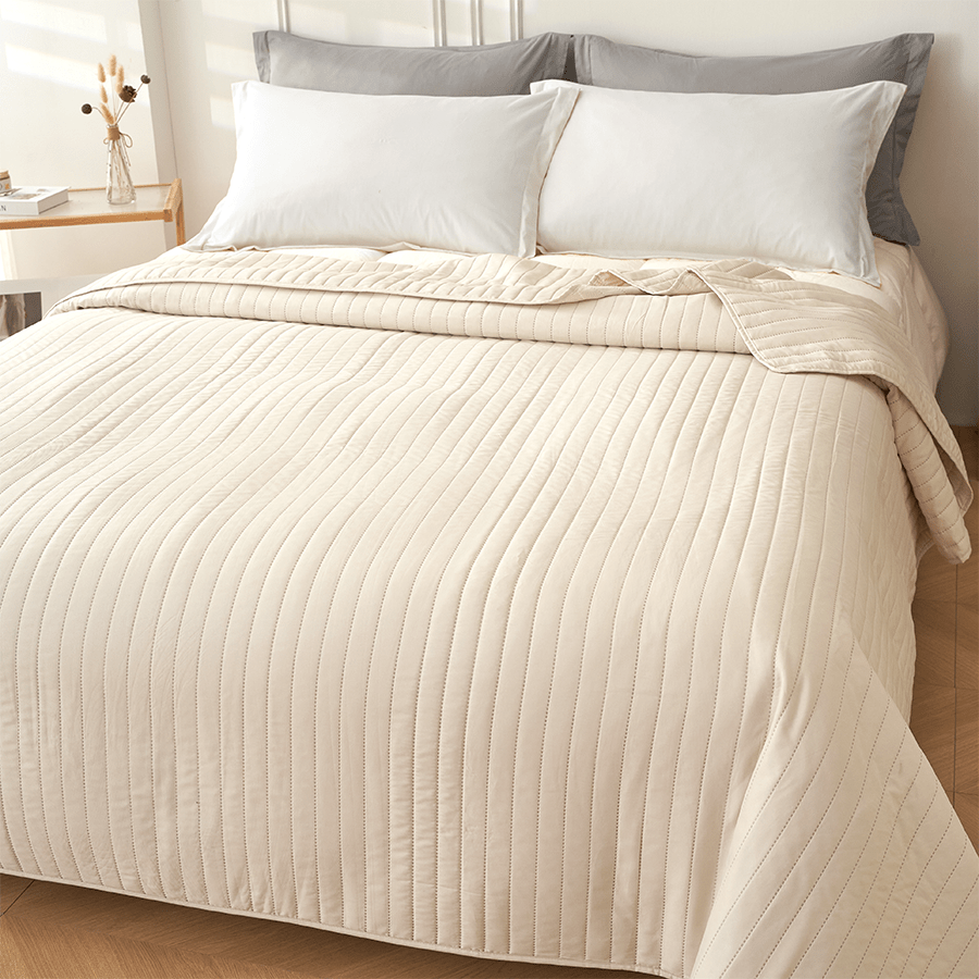 MORE LOEY OPTIONS Loey Bedspread - Cream Loey Bedspread - Cream Mandaue Foam