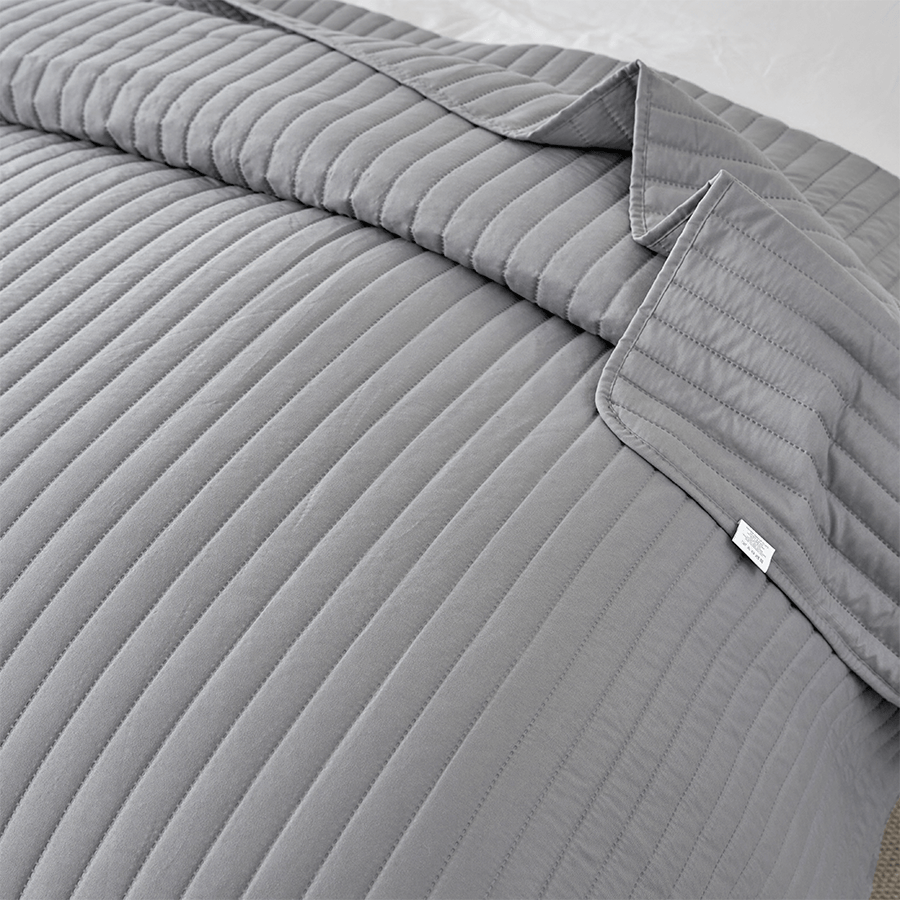 Loey Bedspread - Gray