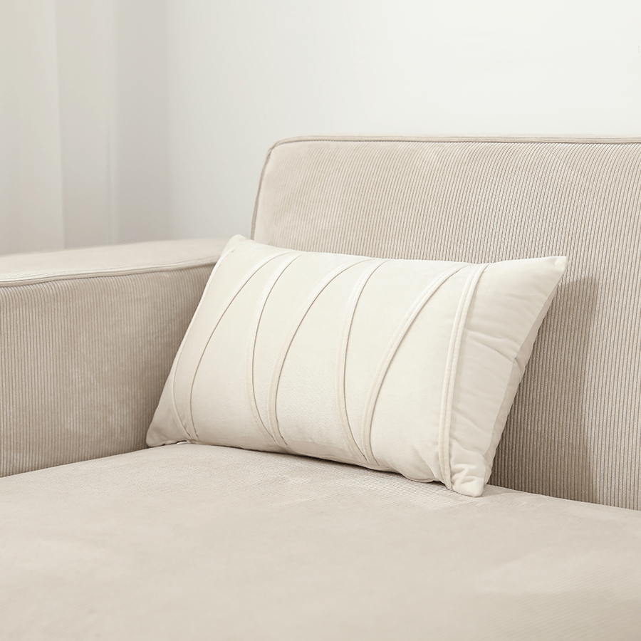 Mila Vanilla Pleated Kidney Pillowcase
