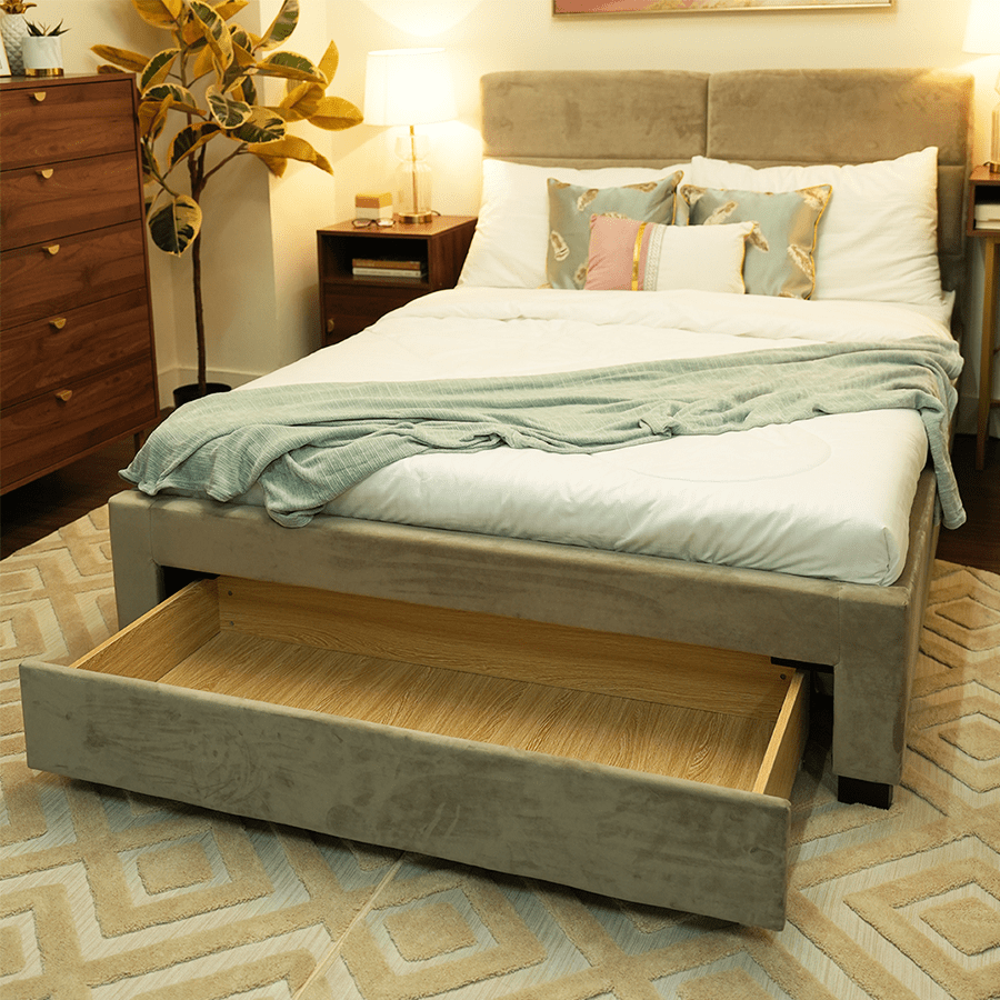 #size_King Bed 72x75