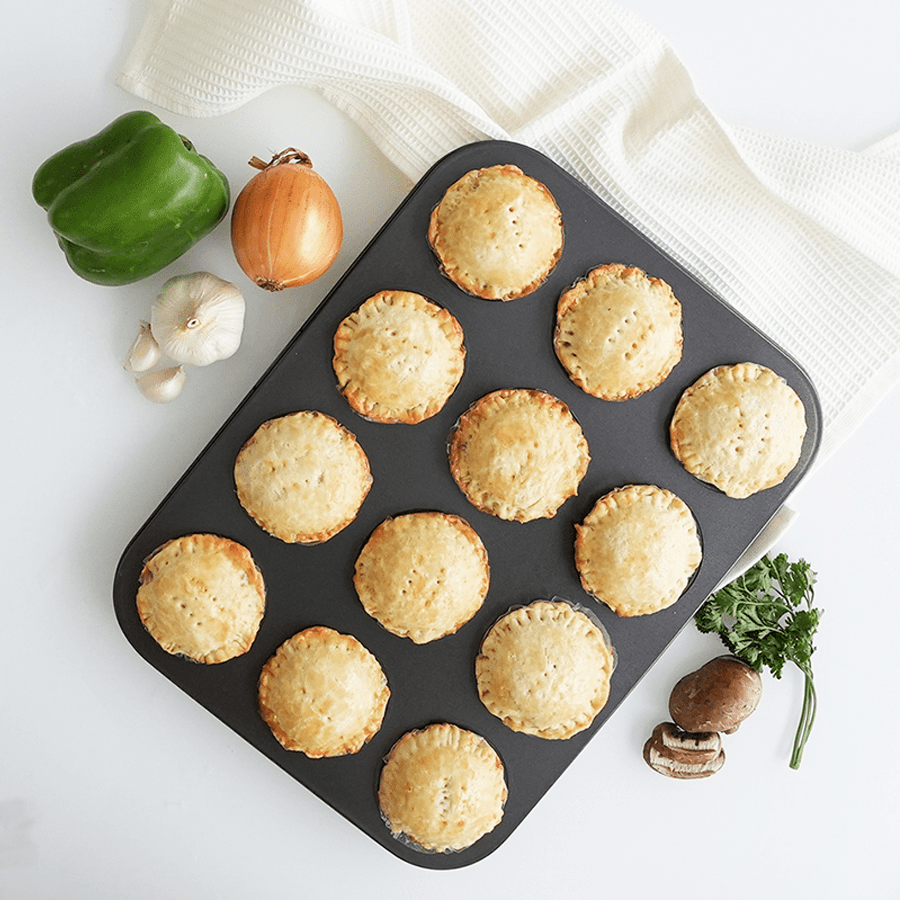 Rhys 12 Cupcake Pan