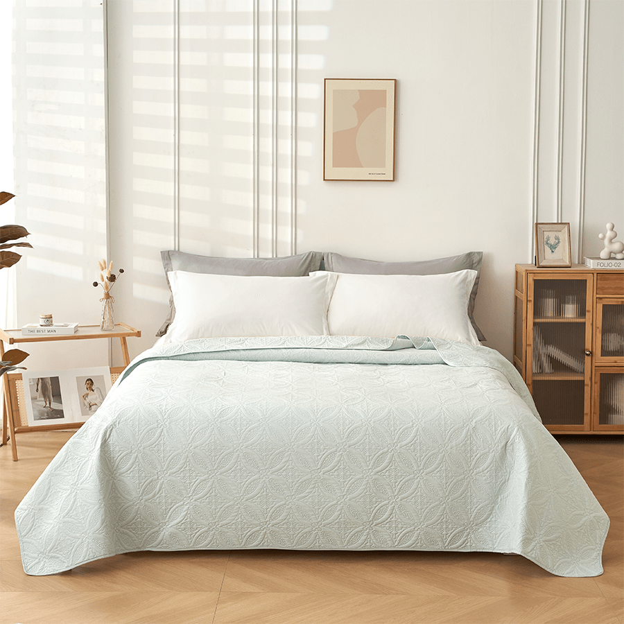 Valen Bedspread Valen Bedspread Mandaue Foam