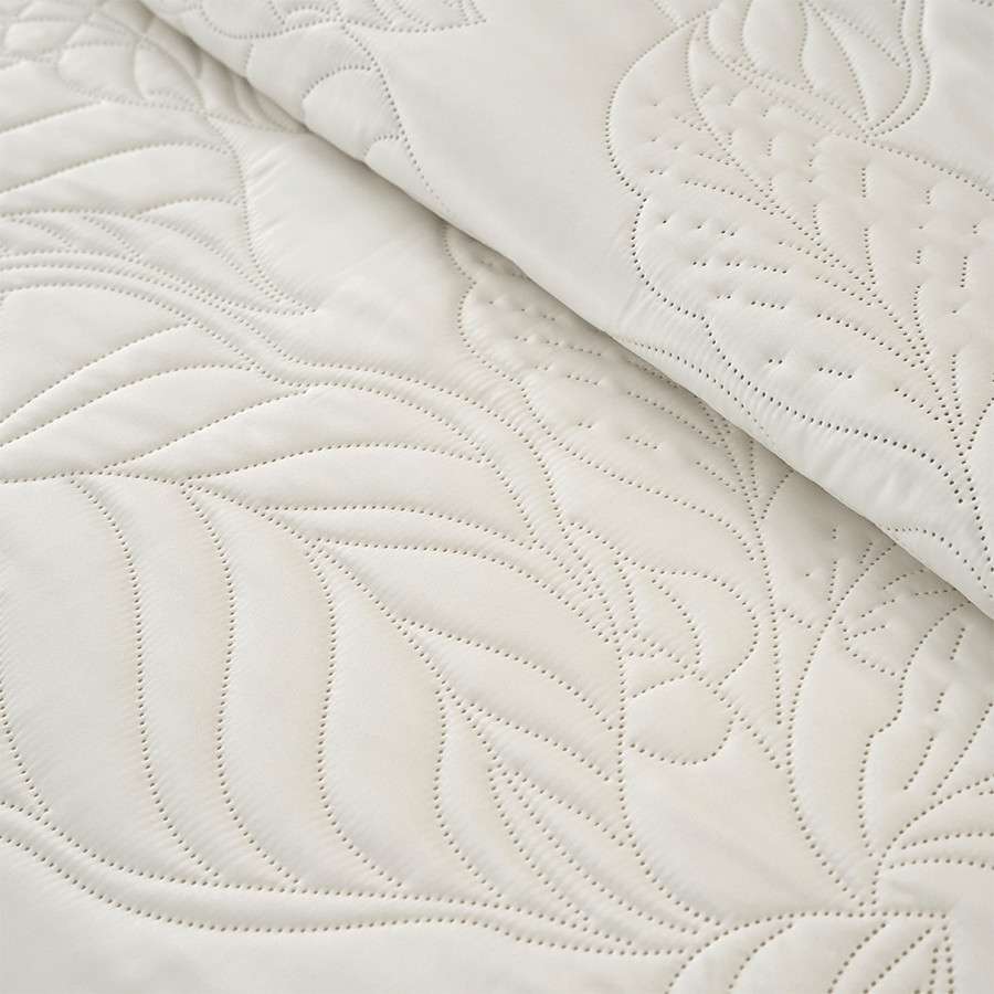 Willow Bedspread - Cream