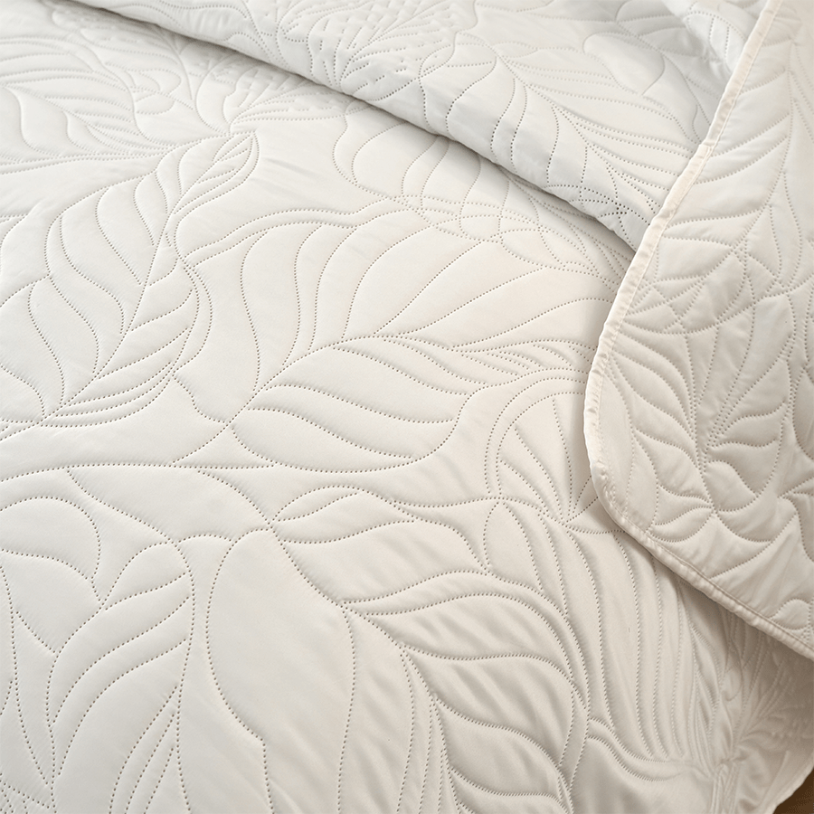 Willow Bedspread - Cream