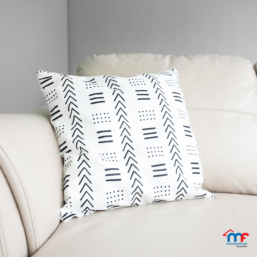 Lumi Aztec White Throw Pillowcase