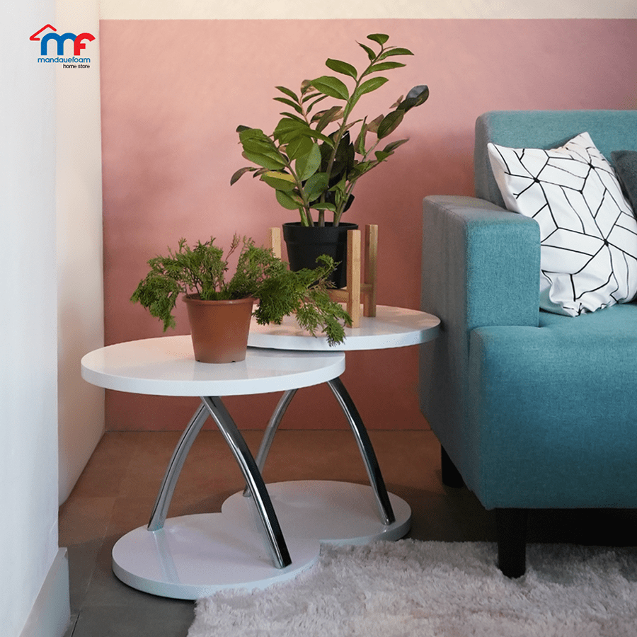 Ivy Nesting Table