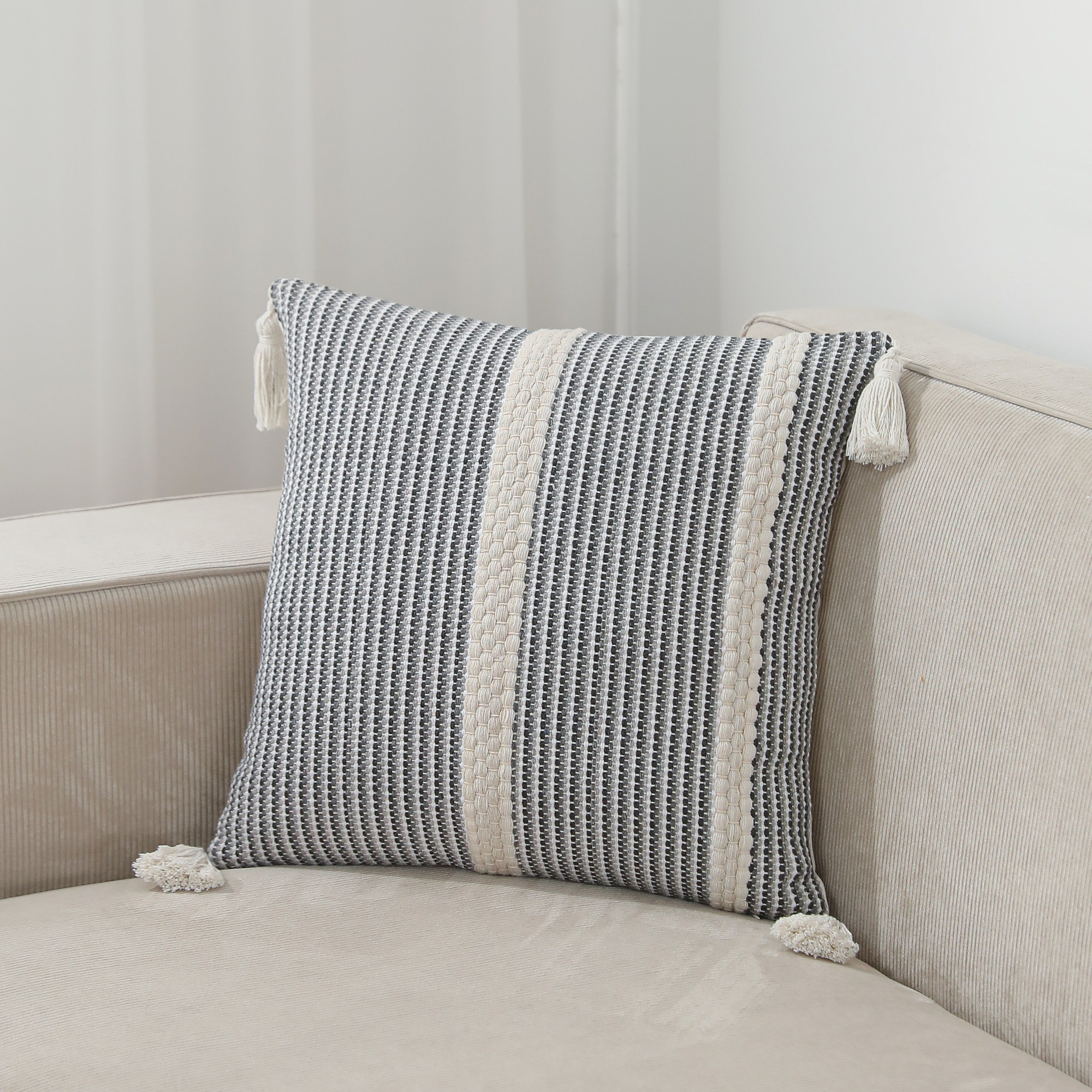 Decorative Pillow Cases & Cushion